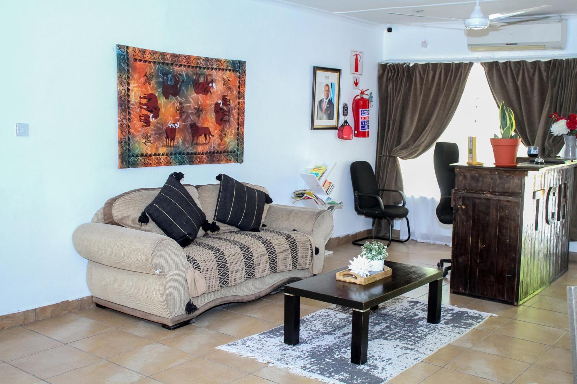 Thamalakane Guest House Maun Esterno foto