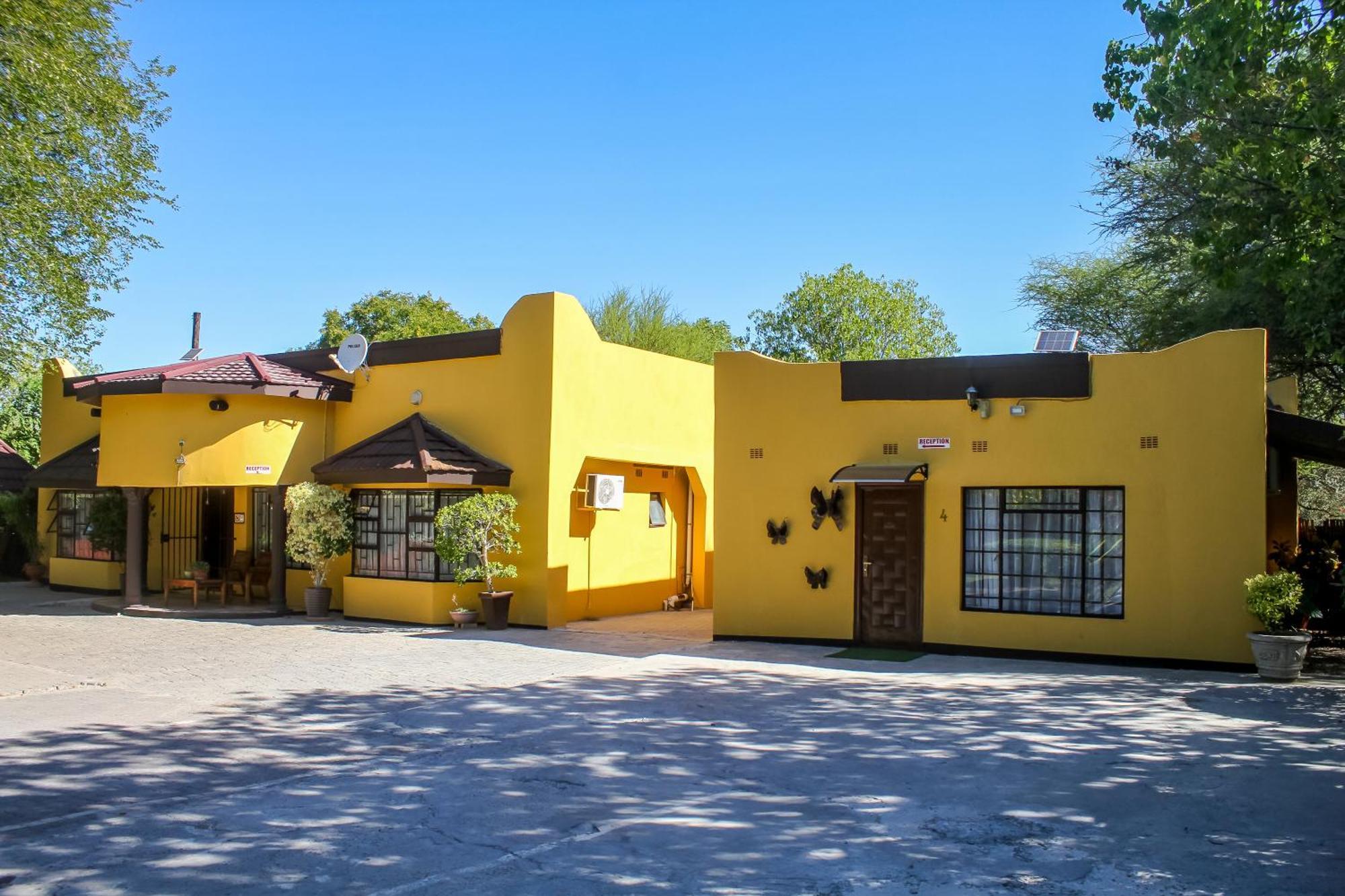 Thamalakane Guest House Maun Esterno foto
